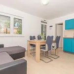 1 Bedroom Lovely In Brodarica (Sibenik-Knin)