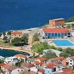1 Bedroom Lovely In Brodarica (Sibenik-Knin)