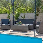 Apartamento 1 Bedroom Lovely In *