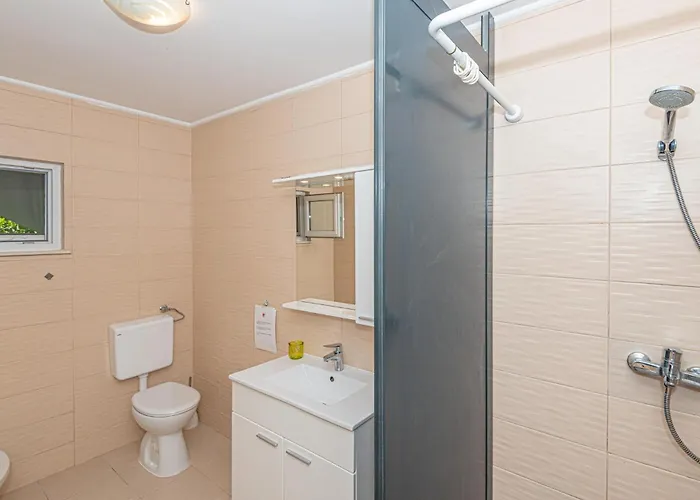 公寓 1 Bedroom Lovely In 布罗达里卡