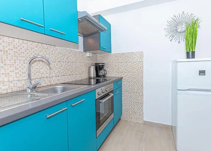 公寓 1 Bedroom Lovely In *