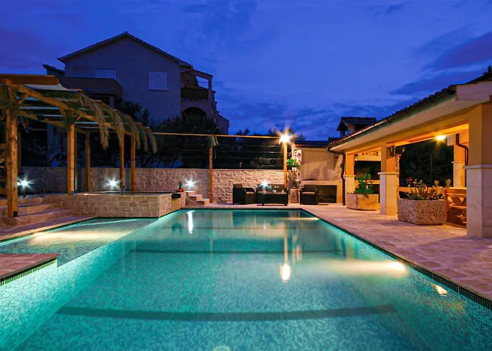 1 Bedroom Lovely In Appartement Brodarica (Sibenik-Knin)